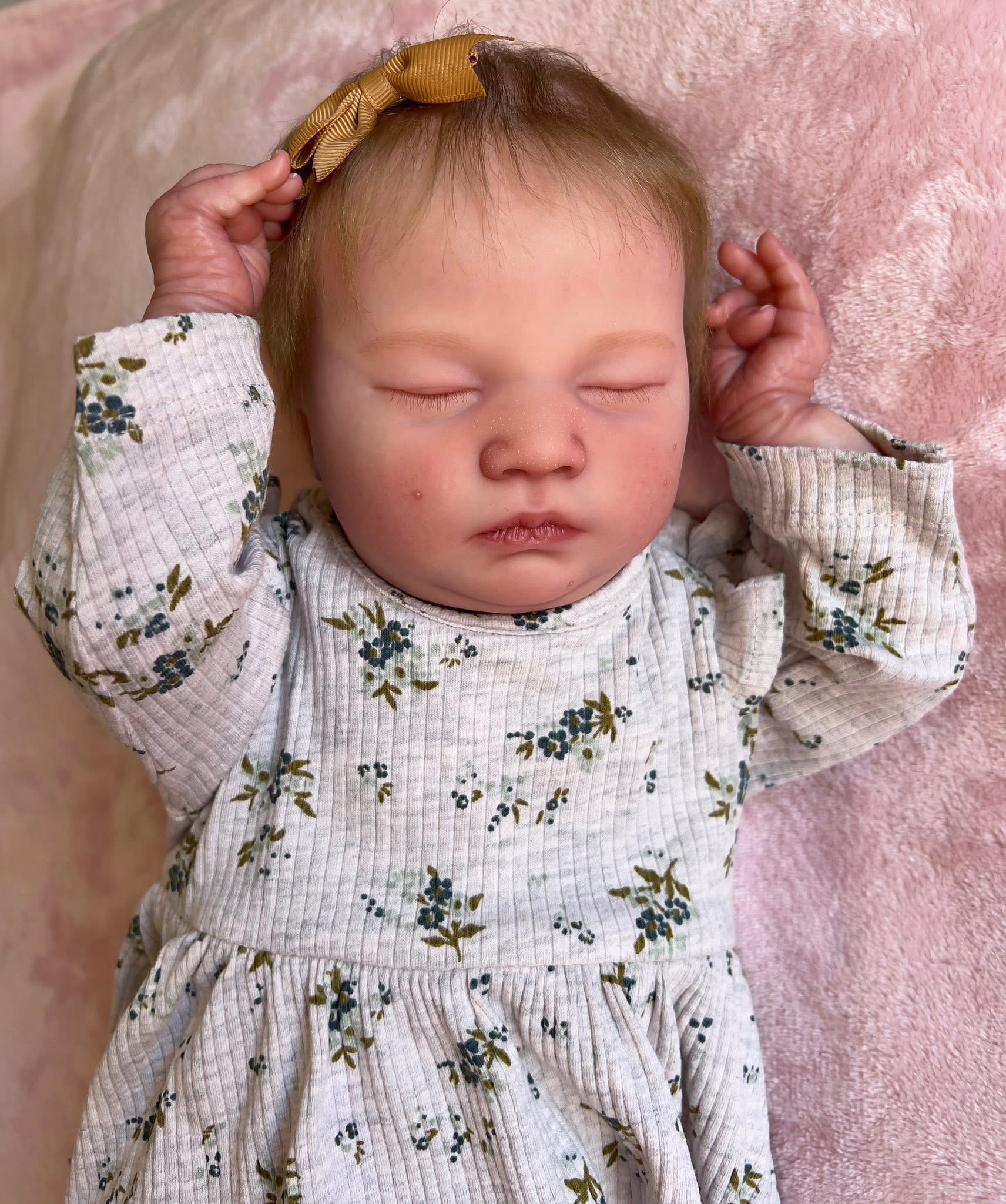Bebê reborn realista feito por Danielle